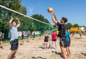Ook Ten Broeke Beachvolleybal bommetje vol.