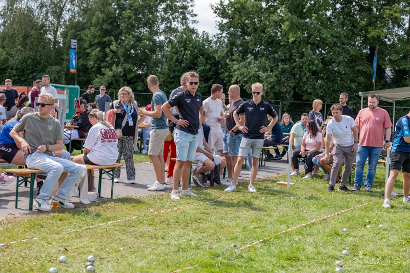 Zand, zweet en sjaaltjes op de donderdag